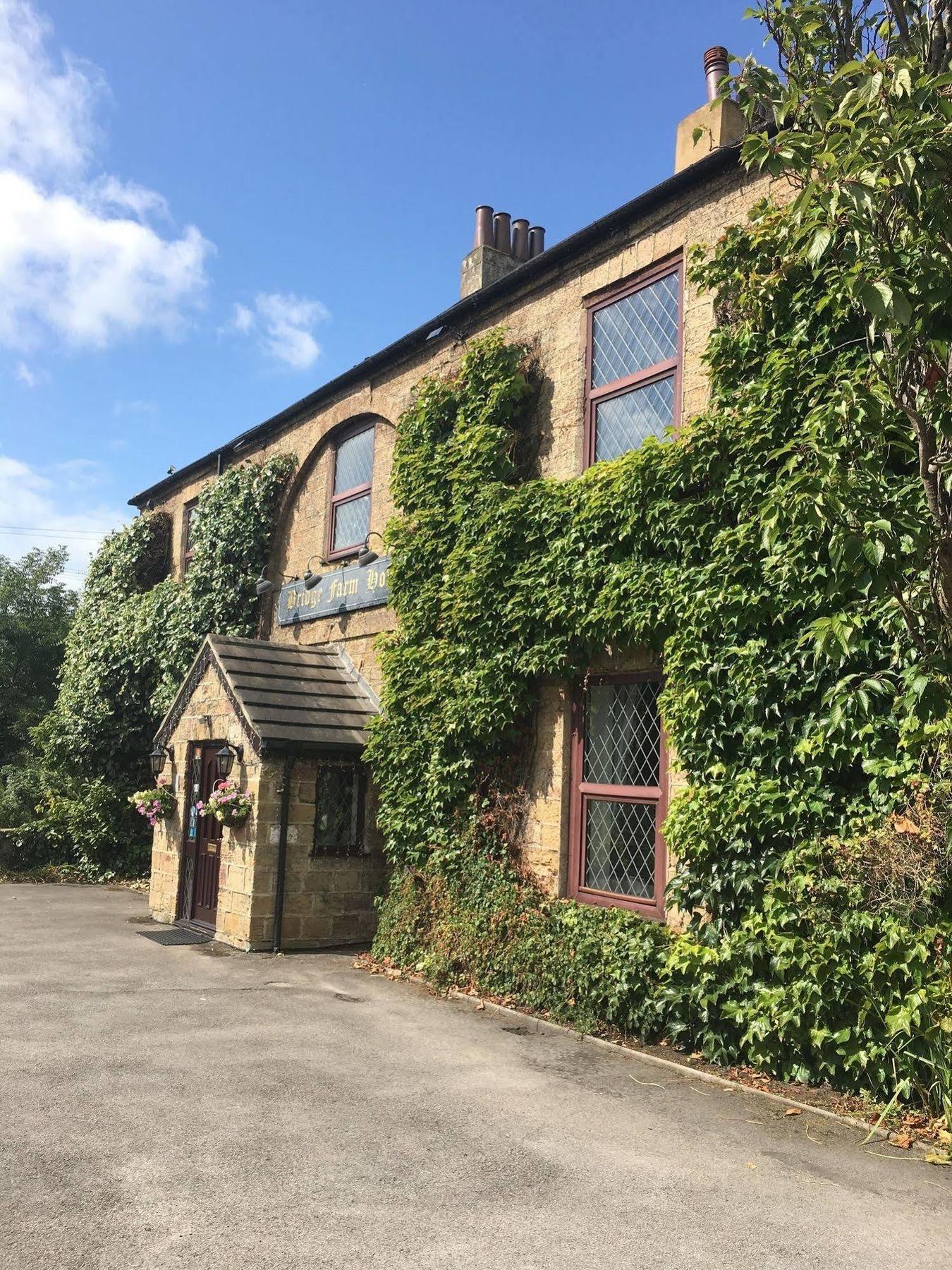 Bridge Farm Hotel Leeds  Luaran gambar